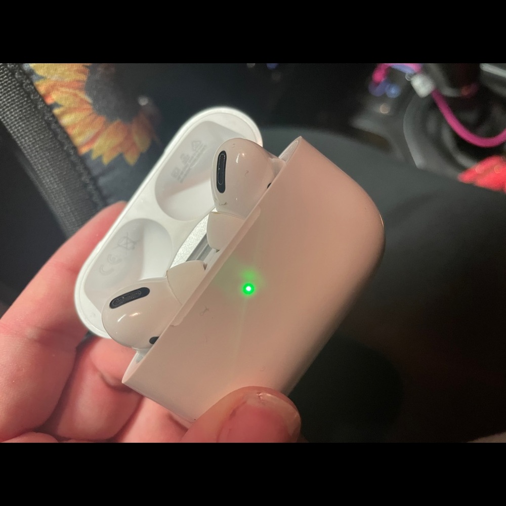 AirPod PROS headphones